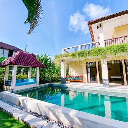 Cometa Villas Seminyak By Premier Hospitality Asia מראה חיצוני תמונה