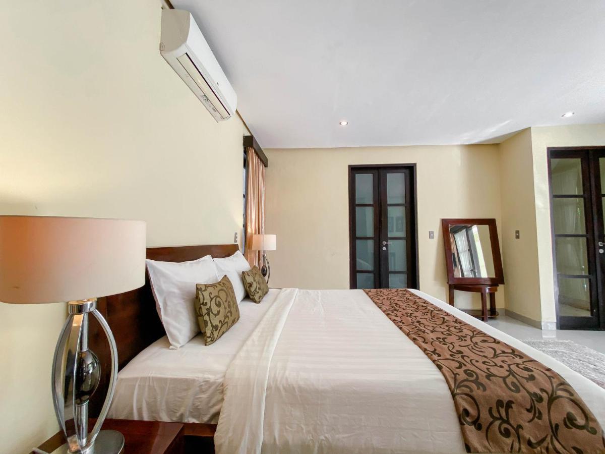 Cometa Villas Seminyak By Premier Hospitality Asia מראה חיצוני תמונה