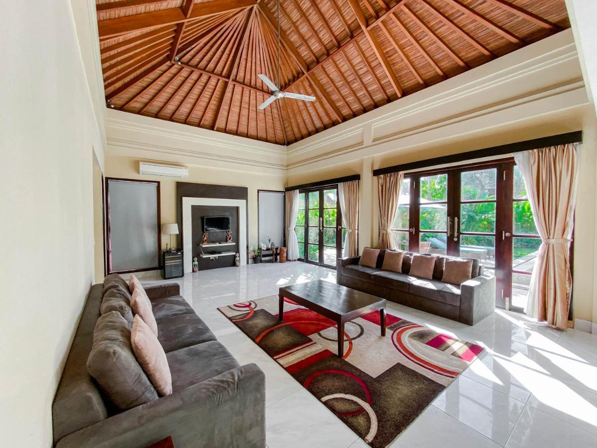 Cometa Villas Seminyak By Premier Hospitality Asia מראה חיצוני תמונה